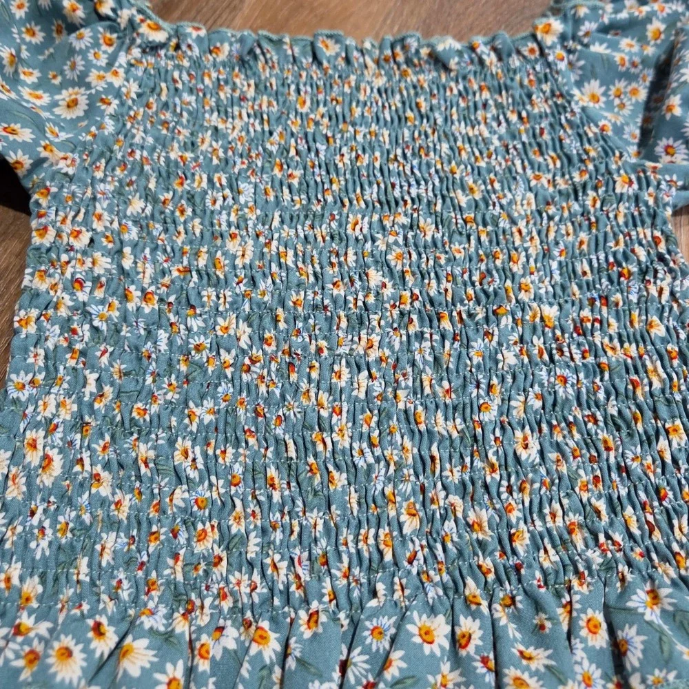 SHEIN Girls Daisy Floral Smocked Top and Tiered Skirt Set Blue Size 120